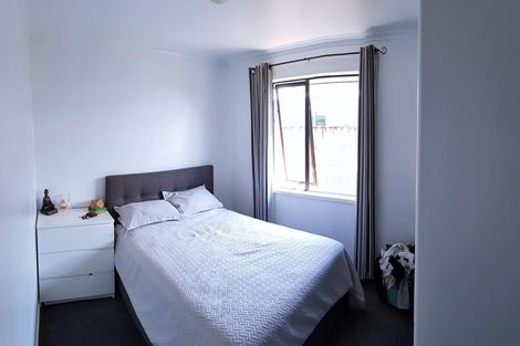 Photo of property in 109 Farnborough Drive, Grandview Heights, Hamilton, 3200