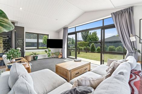 Photo of property in 25 Finch Street, Albert Town, Wanaka, 9305
