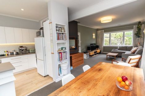 Photo of property in 11 Liardet Street, Vogeltown, Wellington, 6021