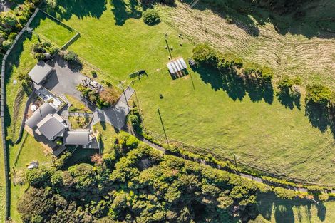 Photo of property in 3 Coroglen Rise, Pukerua Bay, 5026