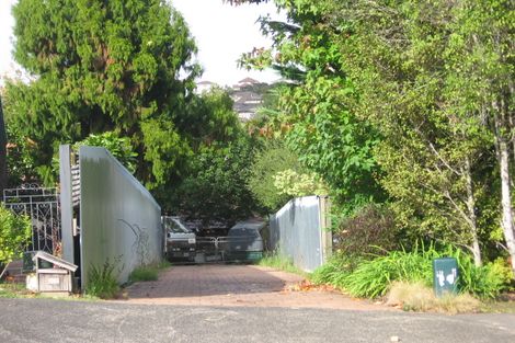 Photo of property in 22 Mappin Place, Chatswood, Auckland, 0626