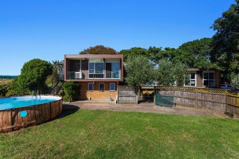 Photo of property in 131 College Road, Edgecumbe, 3120