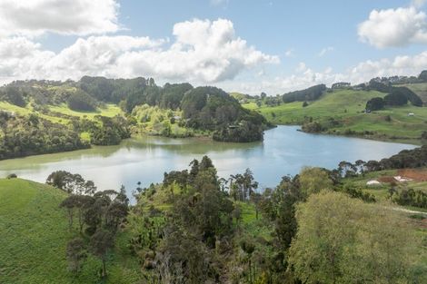 Photo of property in 11 Kapokapowai Street, Raglan, 3225