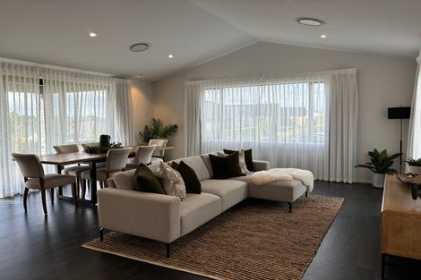 Photo of property in 7 Winstone House Road, Paerata, 2124