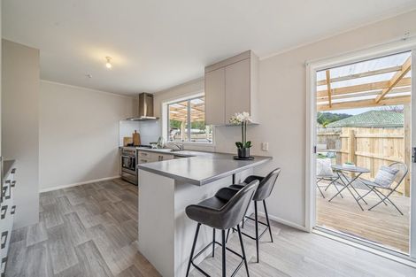 Photo of property in 95 Hine Road, Wainuiomata, Lower Hutt, 5014