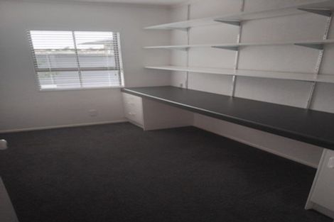 Photo of property in 5 Hampton Place, Springvale, Whanganui, 4501