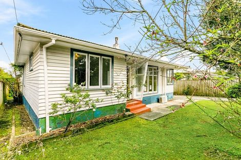Photo of property in 118 Forrest Hill Road, Forrest Hill, Auckland, 0620