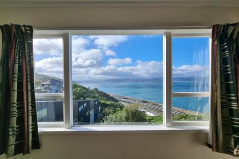 Photo of property in 82a Homebush Road, Khandallah, Wellington, 6035