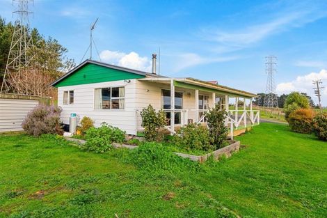 Photo of property in 242 Kellyville Road, Mercer, 2474