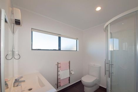 Photo of property in 7 Amesbury Drive, Churton Park, Wellington, 6037