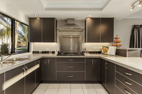 Photo of property in 22 Talbot Place, Welcome Bay, Tauranga, 3112