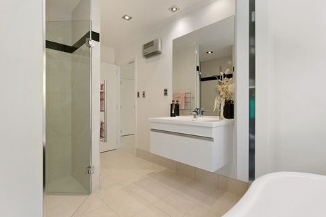 Photo of property in 29 Rexford Heights, Pyes Pa, Tauranga, 3112