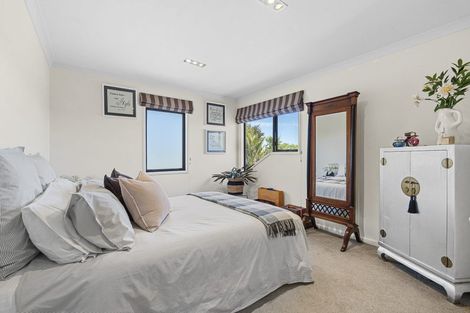Photo of property in 14a Veale Road, Frankleigh Park, New Plymouth, 4310