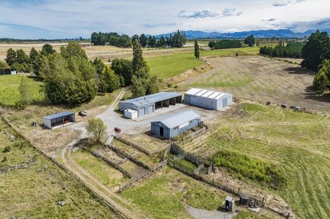 Photo of property in 2394 Old West Coast Road, Kirwee, Christchurch, 7671