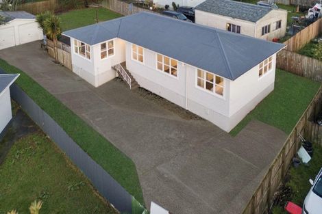 Photo of property in 25 Romney Place, Manurewa, Auckland, 2102
