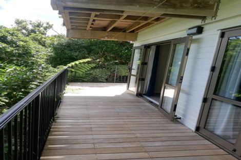 Photo of property in 2/5 Aries Place, Shelly Park, Auckland, 2014