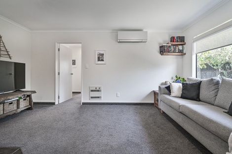 Photo of property in 4 Symons Street, Parkvale, Hastings, 4122