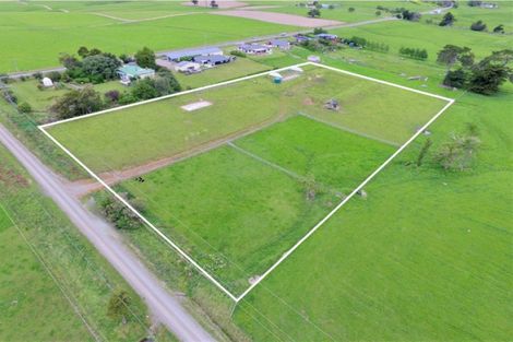 Photo of property in 98 Konini Street, Tokomaru, Palmerston North, 4474