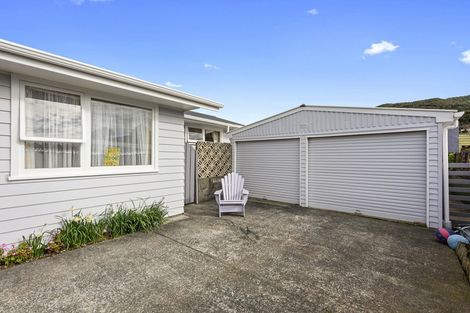 Photo of property in 13 Matthews Road, Wainuiomata, Lower Hutt, 5014