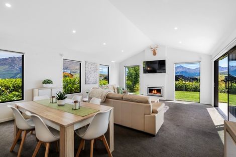 Photo of property in 62 Jacks Point Rise, Jacks Point, Queenstown, 9371