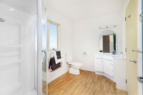 Photo of property in 16 Kilkelly Close, Tawa, Wellington, 5028