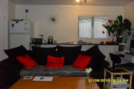 Photo of property in 11 Sandys Parade, Laingholm, Auckland, 0604