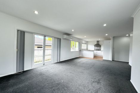 Photo of property in 79 Stanley Road, Glenfield, Auckland, 0629