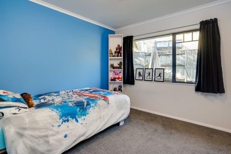 Photo of property in 15 Rothesay Lane, Bethlehem, Tauranga, 3110