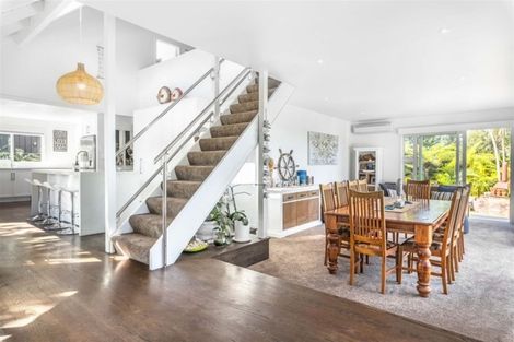 Photo of property in 41 Chatham Avenue, Paremoremo, Auckland, 0632