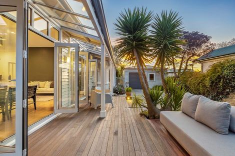 Photo of property in 10 Beckenham Street, Sydenham, Christchurch, 8023