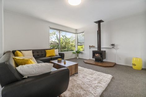 Photo of property in 1/7 Ririno Place, Manurewa, Auckland, 2102