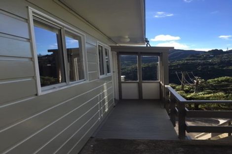 Photo of property in 58a Warwick Street, Wilton, Wellington, 6012