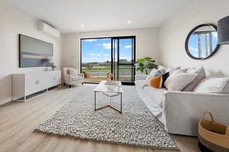 Photo of property in 39 Goldwater Drive, Silverdale, 0932