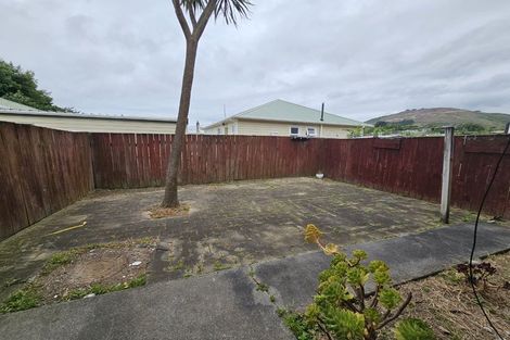 Photo of property in 5b Mclellan Street, Tawa, Wellington, 5028