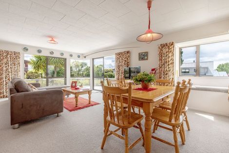 Photo of property in 49 Pihanga Road, Kuratau, Turangi, 3381