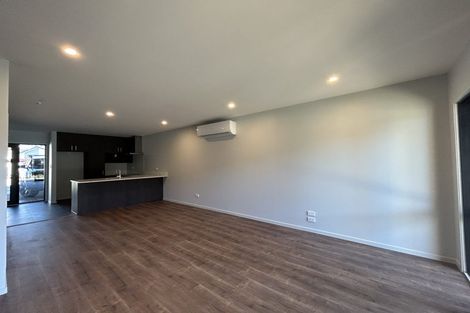 Photo of property in 126 Te Oneroa Way, Long Bay, Auckland, 0630