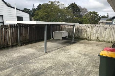 Photo of property in 1/20 O'donn Avenue, Beach Haven, Auckland, 0626