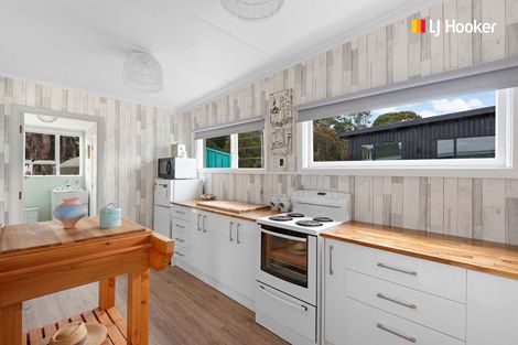 Photo of property in 26 Otakou Golf Course Road, Otakou, Dunedin, 9077