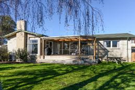 Photo of property in 156 Te Mata Road, Havelock North, 4130