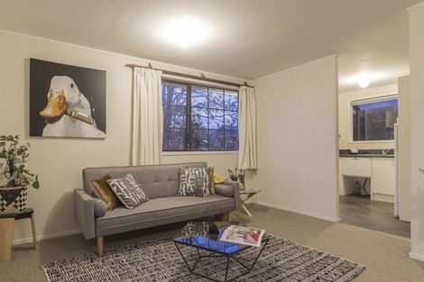 Photo of property in 5 Denarius Lane, Glendene, Auckland, 0602