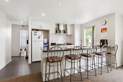 Photo of property in 229 Porchester Road, Takanini, 2112