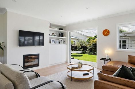 Photo of property in 78 Grey Street, Cambridge, 3434