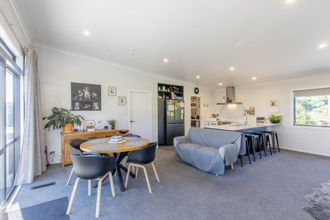 Photo of property in 81 Kyle Road, Waipukurau, 4281