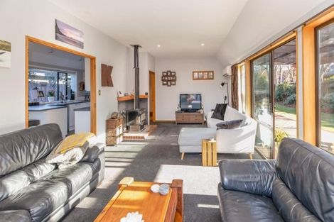 Photo of property in 38 Oakden Drive, Darfield, 7510