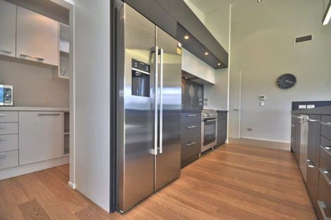 Photo of property in 7 Valley Crescent, Wanaka, 9305