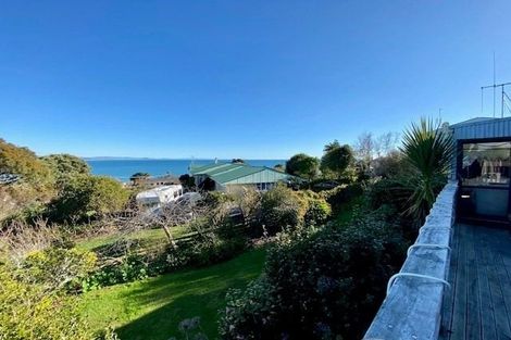 Photo of property in 2 Williams Crescent, Maketu, Te Puke, 3189