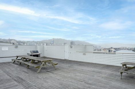 Photo of property in Trinity Apartments, 502/19 College Street, Te Aro, Wellington, 6011