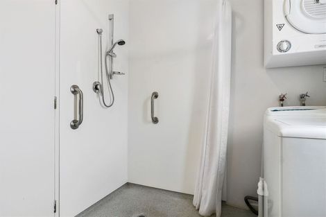 Photo of property in 49 Grantley Street, New Brighton, Christchurch, 8083