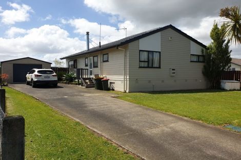 Photo of property in 20 Anglers Way, Wattle Downs, Auckland, 2102