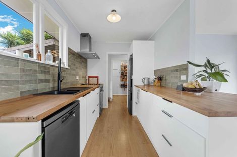 Photo of property in 1/51 Orion Street, Papakura, 2110